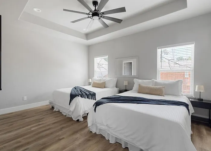 Vakantiehuis Stockyards Downtown Worth Dickies Arena Tcu Sleeps 16 Fort Worth