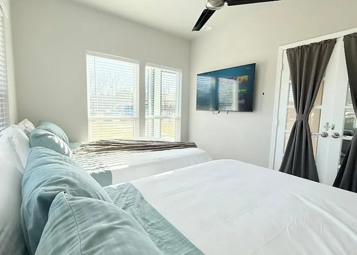 Stockyards Downtown Worth Dickies Arena Tcu Sleeps 16 *